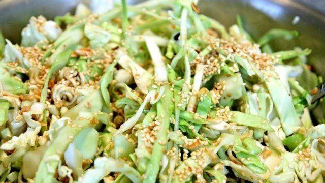 Легкий и вкусный рецепт с пекинской капустой